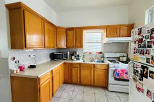 939 W 32nd St, Chicago, IL 60608 - Photo 7