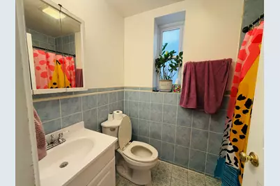 939 W 32nd Street, Chicago, IL 60608 - Photo 9