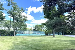 6340 Americana Dr, Willowbrook, IL 60527 - Photo 21