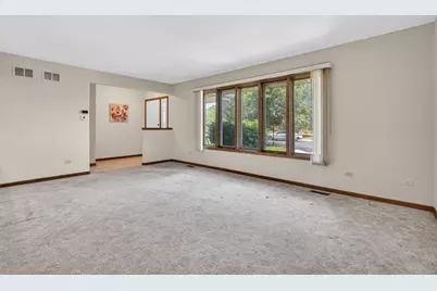 18158 Vermont Court, Orland Park, IL 60467 - Photo 3