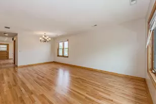 8108 N Oriole Ave, Niles, IL 60714 - Photo 9