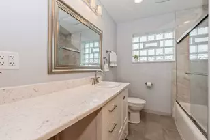 8108 N Oriole Ave, Niles, IL 60714 - Photo 11