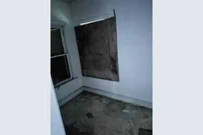 8031 S Euclid Avenue, Chicago, IL 60617 - Photo 7