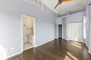 1016 N Marshfield Ave, Chicago, IL 60622 - Photo 7