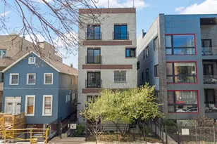 1016 N Marshfield Ave, Chicago, IL 60622 - Photo 1