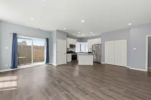 1016 N Marshfield Ave, Chicago, IL 60622 - Photo 5