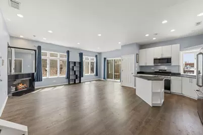 1016 N Marshfield Avenue #4, Chicago, IL 60622 - Photo 3