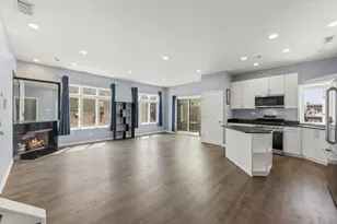 1016 N Marshfield Ave, Chicago, IL 60622 - Photo 3