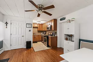 306 Johnson St, East Dundee, IL 60118 - Photo 11