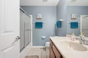974 Kensington Dr, Northbrook, IL 60062 - Photo 25
