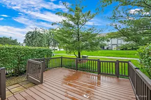 2102 Muirfield Cir, Elgin, IL 60123 - Photo 33