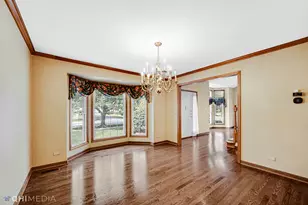 1341 E Thacker St, Schaumburg, IL 60173 - Photo 15