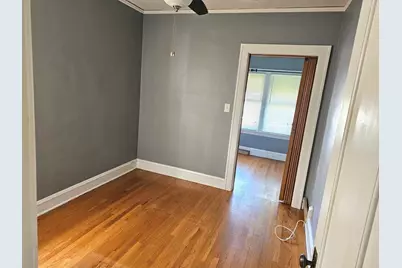 5445 N Magnet Avenue, Chicago, IL 60630 - Photo 9