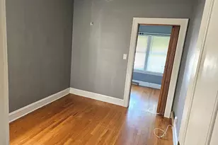 5445 N Magnet Ave, Chicago, IL 60630 - Photo 9