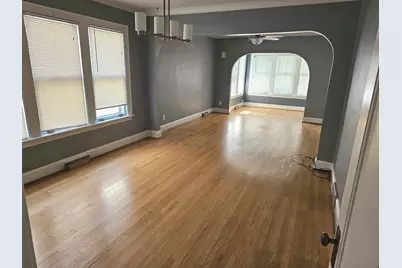 5445 N Magnet Avenue, Chicago, IL 60630 - Photo 3
