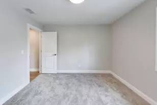 2432 Legacy Dr, Aurora, IL 60502 - Photo 39
