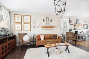 13173 Stonebridge Ln, Huntley, IL 60142 - Photo 5