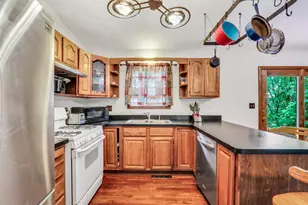 8615 Coral Rd, Wonder Lake, IL 60097 - Photo 9