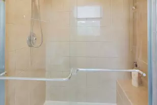 4269 Terri-Lyn Ln, Northbrook, IL 60062 - Photo 25
