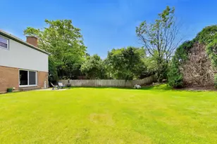 4269 Terri-Lyn Ln, Northbrook, IL 60062 - Photo 39