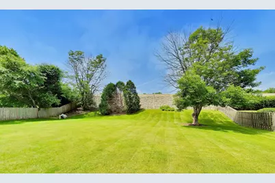 4269 Terri Lyn Lane, Northbrook, IL 60062 - Photo 37