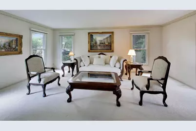 4269 Terri Lyn Lane, Northbrook, IL 60062 - Photo 5
