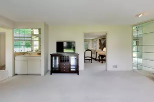 4269 Terri-Lyn Ln, Northbrook, IL 60062 - Photo 15