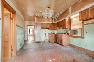 3018 W 42nd St, Chicago, IL 60632 - Photo 7