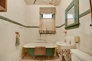 3018 W 42nd St, Chicago, IL 60632 - Photo 5