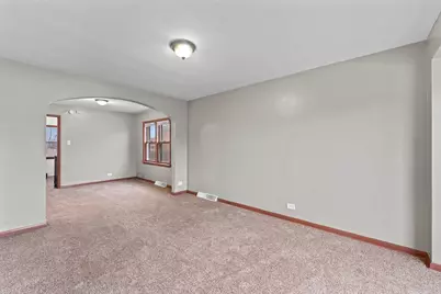 13904 S Tracy Avenue, Riverdale, IL 60827 - Photo 3