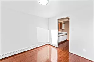 7110 W 93rd Pl, Oak Lawn, IL 60453 - Photo 9