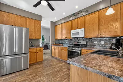 16542 Eastlake Parkway, Lockport, IL 60441 - Photo 11
