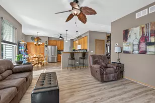 16542 Eastlake Pkwy, Lockport, IL 60441 - Photo 15