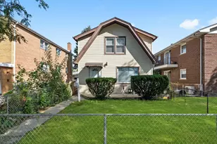 6040 W 79th St, Burbank, IL 60459 - Photo 1