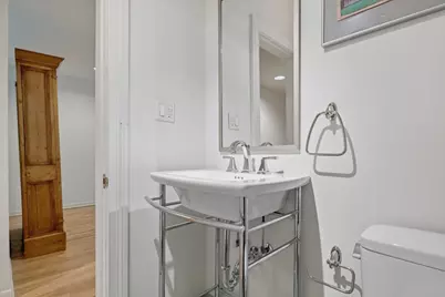 818 S Bishop Street, Chicago, IL 60607 - Photo 23