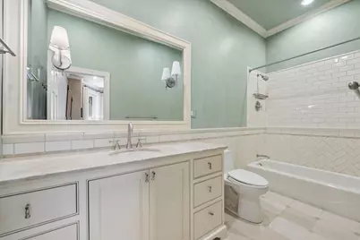 818 S Bishop Street, Chicago, IL 60607 - Photo 15