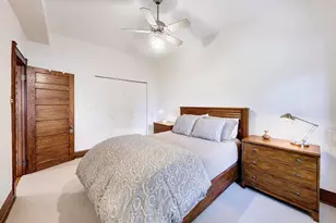 1021 N Hoyne Ave, Chicago, IL 60622 - Photo 13