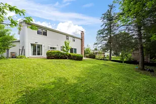 815 E Hintz Rd, Arlington Heights, IL 60004 - Photo 23