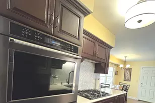 14410 Crystal Tree Dr, Orland Park, IL 60462 - Photo 7