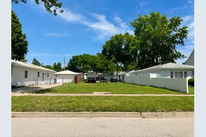 816 E Benton Street, Morris, IL 60450 - Photo 1