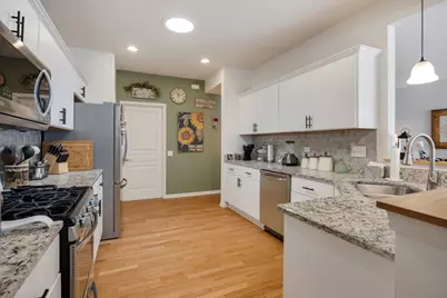 12122 Latham Trail, Huntley, IL 60142 - Photo 7