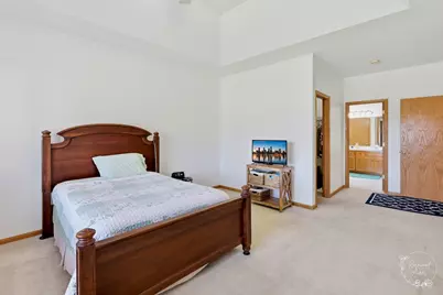 613 The Hague Road, Peotone, IL 60468 - Photo 15