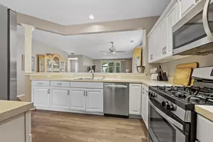 13243 Sierra Glen Rd, Huntley, IL 60142 - Photo 3