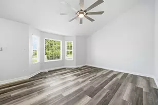805 Thorn Creek Dr, Joliet, IL 60436 - Photo 9