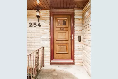 254 Wing Park Boulevard, Elgin, IL 60123 - Photo 5