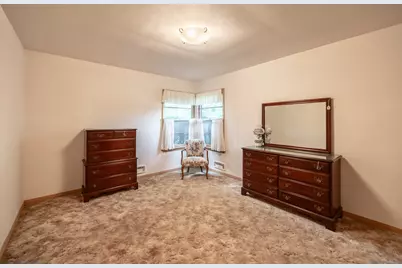 254 Wing Park Boulevard, Elgin, IL 60123 - Photo 21