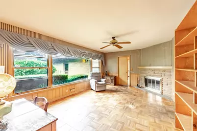 254 Wing Park Boulevard, Elgin, IL 60123 - Photo 9
