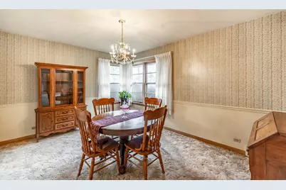 254 Wing Park Boulevard, Elgin, IL 60123 - Photo 15