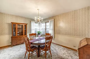 254 Wing Park Blvd, Elgin, IL 60123 - Photo 15