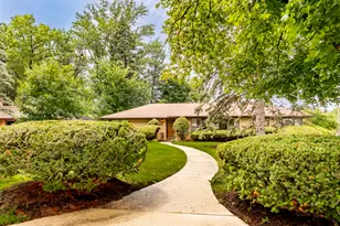 254 Wing Park Blvd, Elgin, IL 60123 - Photo 1
